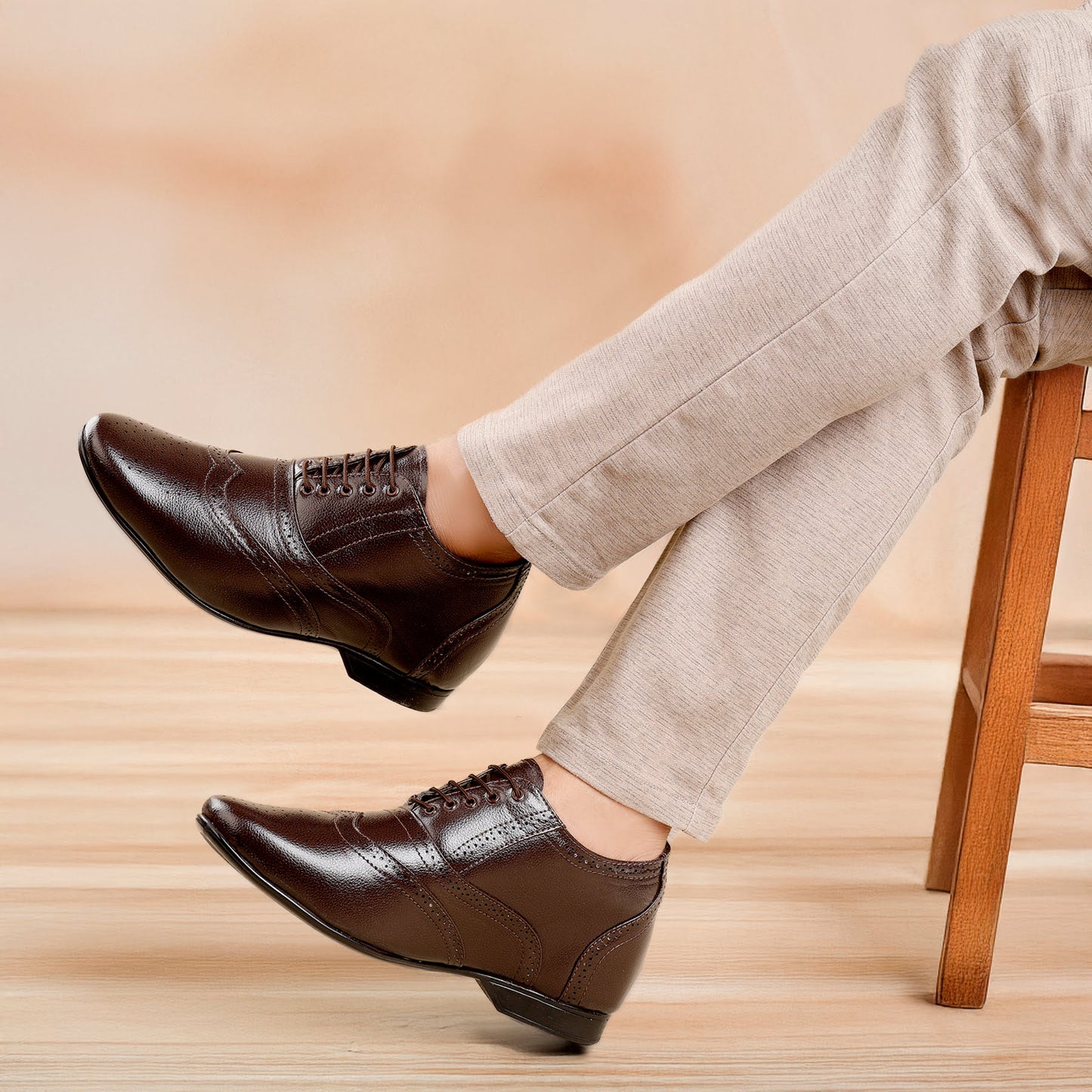 Elevator Formals Brown 7.62 CM