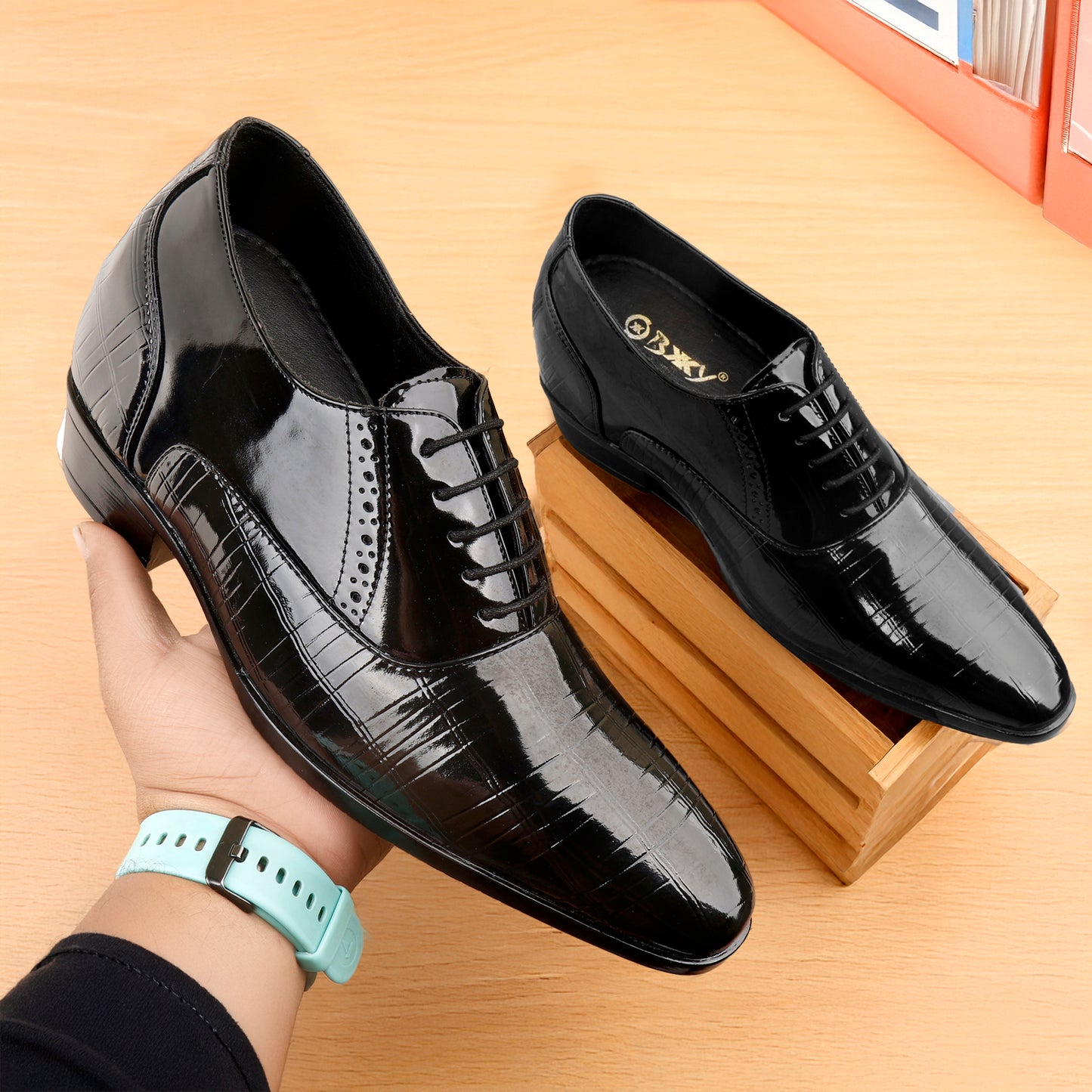 Glossy Black Elevator Shoes 9CM (3.5in)